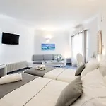 Yades - Sea View - Adults Only Apart Otel 4*