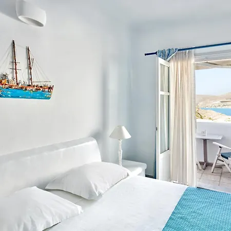 Yades - Sea View - Adults Only 2* ナウサ