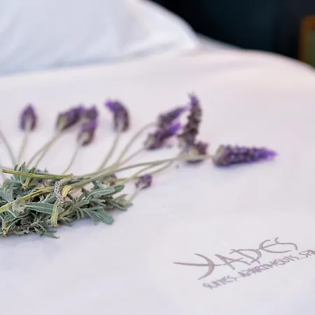 Yades - Sea View - Adults Only 4* ناوسا