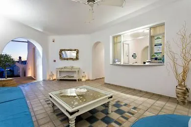 Lägenhetshotell Yades - Sea View - Adults Only 4*